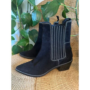 Suede H&M Women’s size 9 black and white boots